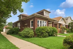 5058 W Barry Ave, Chicago, IL 60641 - Photo 1