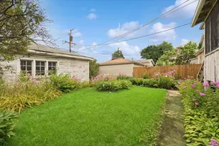 5058 W Barry Ave, Chicago, IL 60641 - Photo 22