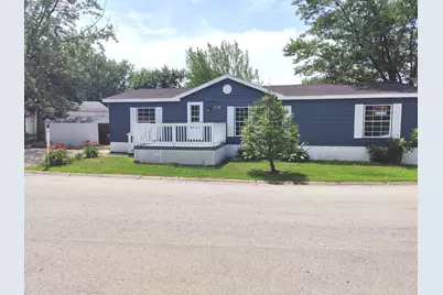 2464 East 29th Road #113, Seneca, IL 61360 - Photo 2