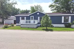2464 E 29th Rd, Seneca, IL 61360 - Photo 2