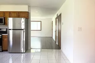 311 Dawn Ct, Bloomingdale, IL 60108 - Photo 4