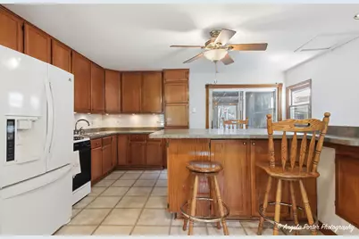 1080 Larkdale Row, Wauconda, IL 60084 - Photo 10