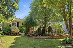 1080 Larkdale Row, Wauconda, IL 60084 - Photo 2