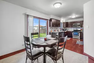 21154 Whitney Dr, Matteson, IL 60443 - Photo 6