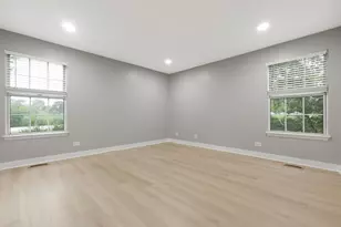 [Address not provided], Streamwood, IL 60107 - Photo 16
