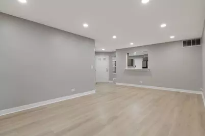 [Address not provided], Streamwood, IL 60107 - Photo 14