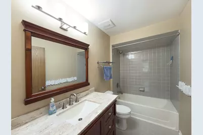 322 Winfield Court #-, Schaumburg, IL 60194 - Photo 14