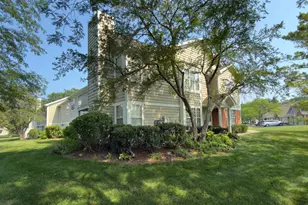 322 Winfield Ct, Schaumburg, IL 60194 - Photo 22