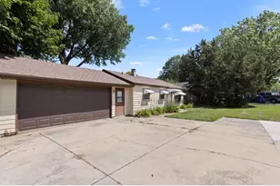 2117 N Alpine Rd, Rockford, IL 61107 - Photo 2