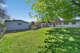 41557 N Illinois St, Zion, IL 60099 - Photo 22