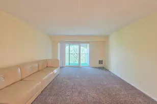 350 Plum Creek Dr, Wheeling, IL 60090 - Photo 20