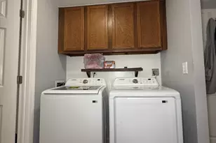 2310 Hyde Ct, Schaumburg, IL 60194 - Photo 20