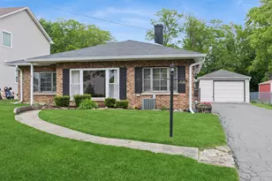 230 Grant St, Downers Grove, IL 60515 - Photo 1
