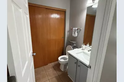 238 Williamsburg Court, Romeoville, IL 60446 - Photo 8