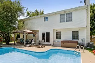 24902 W Ambrose Rd, Plainfield, IL 60585 - Photo 2