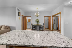 7410 W Lawrence Ave, Harwood Heights, IL 60706 - Photo 10