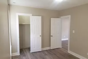 331 W 76th St, Chicago, IL 60620 - Photo 16