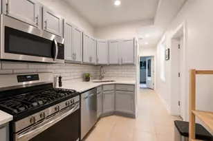 1234 W Huron St, Chicago, IL 60642 - Photo 6