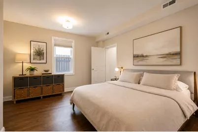 1234 W Huron Street #1, Chicago, IL 60642 - Photo 8