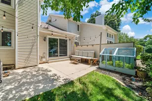 4S780 Pinehurst Dr, Naperville, IL 60563 - Photo 20