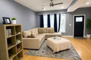 6935 S Michigan Ave, Chicago, IL 60637 - Photo 2