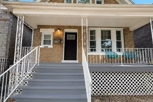 6935 S Michigan Ave, Chicago, IL 60637 - Photo 1
