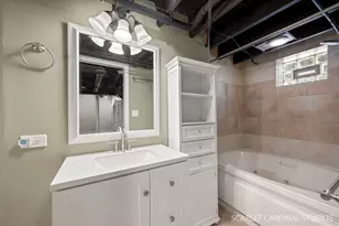 821 Howard St, Wheaton, IL 60187 - Photo 22