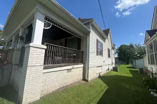 107 W Lincoln St, Harrisburg, IL 62946 - Photo 6