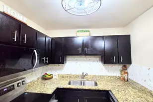 160 Dunteman Dr, Glendale Heights, IL 60139 - Photo 18