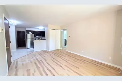 160 Dunteman Drive #102, Glendale Heights, IL 60139 - Photo 6