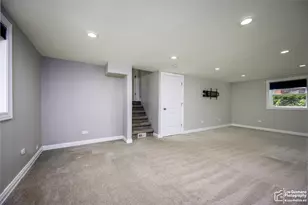 220 Green Valley Dr, Lombard, IL 60148 - Photo 22