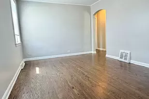 17826 School St, Lansing, IL 60438 - Photo 6