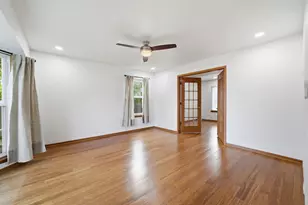 [Address not provided], Hanover Park, IL 60133 - Photo 4