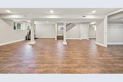 5337 W Barry Avenue, Chicago, IL 60641 - Photo 30