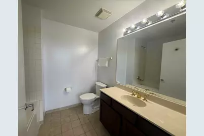 6000 N Cicero Avenue #302, Chicago, IL 60646 - Photo 14