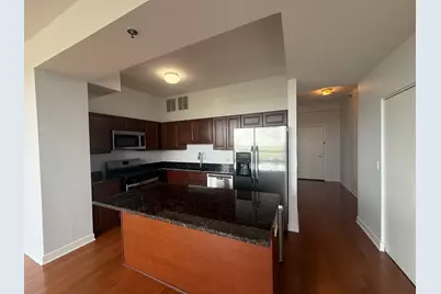 6000 N Cicero Avenue #302, Chicago, IL 60646 - Photo 6