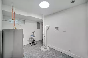 9722 S Ellis Ave, Chicago, IL 60628 - Photo 22