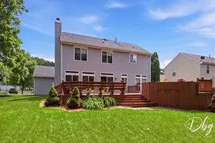 566 W Wildspring Rd, Round Lake, IL 60073 - Photo 8