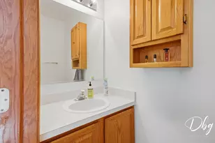 566 W Wildspring Rd, Round Lake, IL 60073 - Photo 30