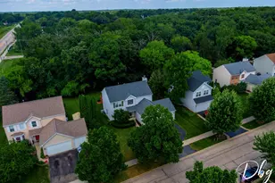 566 W Wildspring Rd, Round Lake, IL 60073 - Photo 48