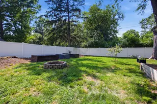 1709 Crescent Dr, Champaign, IL 61821 - Photo 18