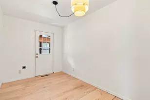1709 Crescent Dr, Champaign, IL 61821 - Photo 14