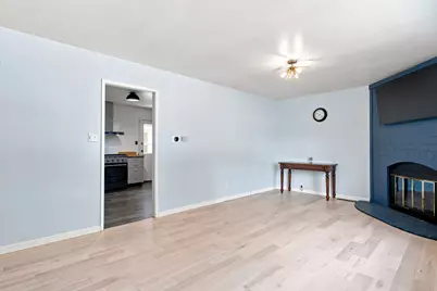 1709 Crescent Drive, Champaign, IL 61821 - Photo 4