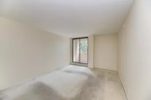 465 W Dominion Dr, Wood Dale, IL 60191 - Photo 14