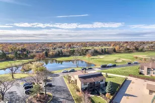 465 W Dominion Dr, Wood Dale, IL 60191 - Photo 30