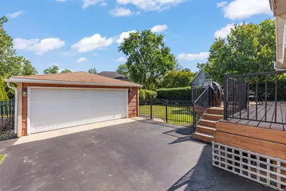 146 W Greenfield Avenue, Lombard, IL 60148 - Photo 28