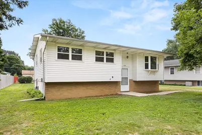 1803 Wright Street, Streator, IL 61364 - Photo 2