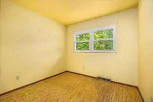 1803 Wright St, Streator, IL 61364 - Photo 20