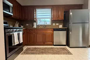 10507 S Terry Dr, Palos Hills, IL 60465 - Photo 6