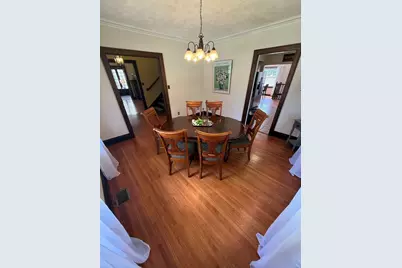 186 N Du Bois Avenue, Elgin, IL 60123 - Photo 8